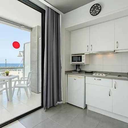 Rentonthebeach Nº5 * لوس كريستيانوس