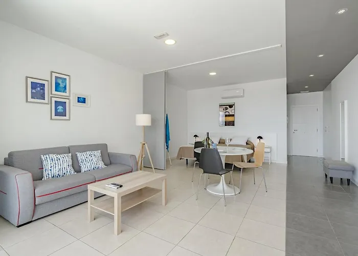 Rentonthebeach Nº5 Apartment